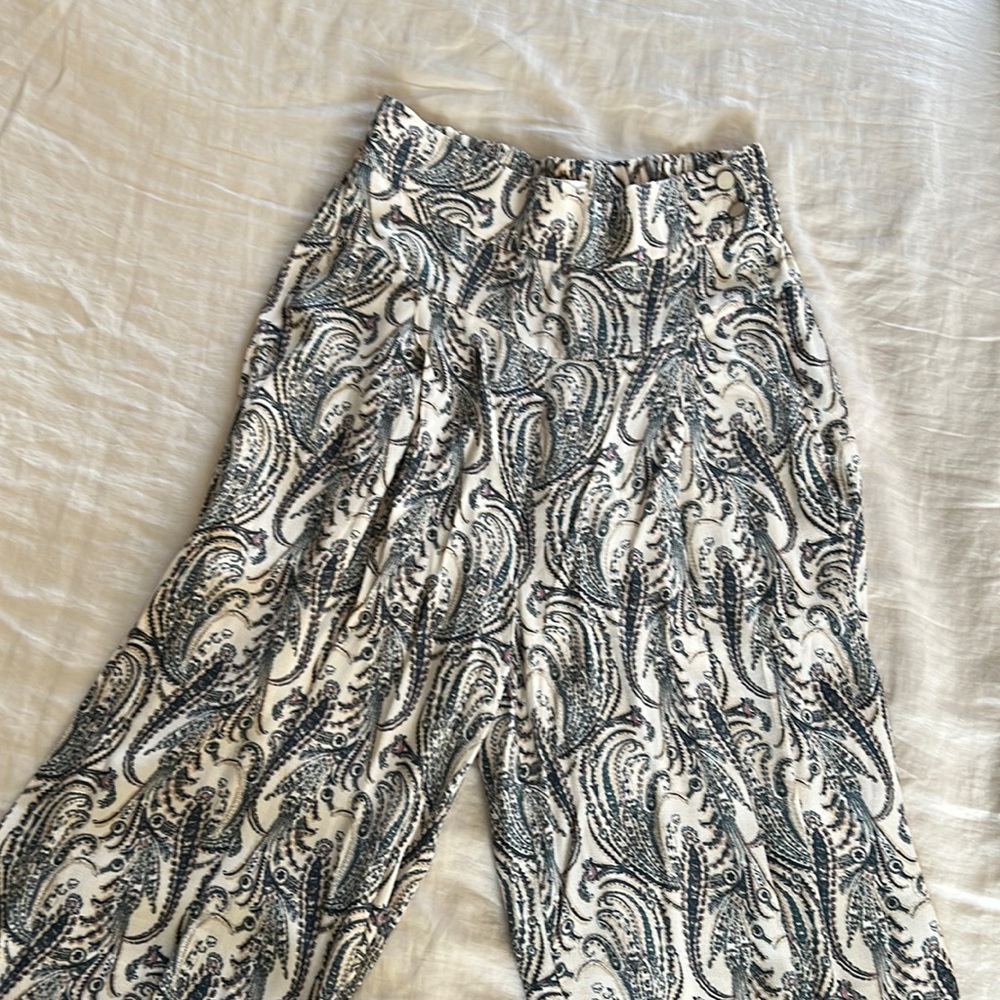Paisley harem Capri pants